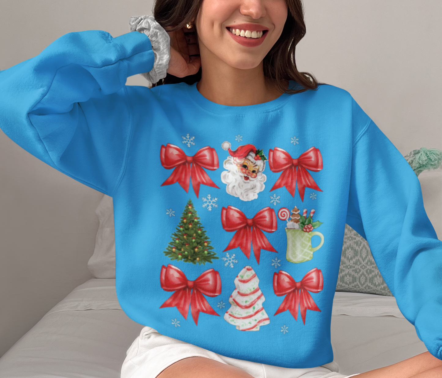 Christmas Coquette Bow T-Shirt & Sweatshirt